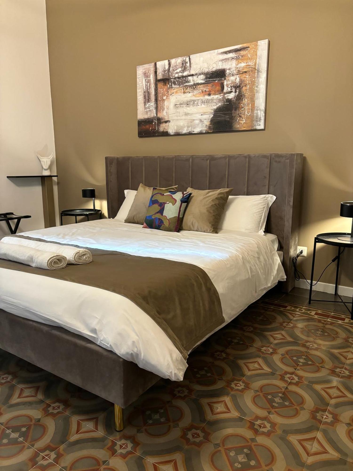 Celeste Rooms Bed And Breakfast 카타니아 외부 사진
