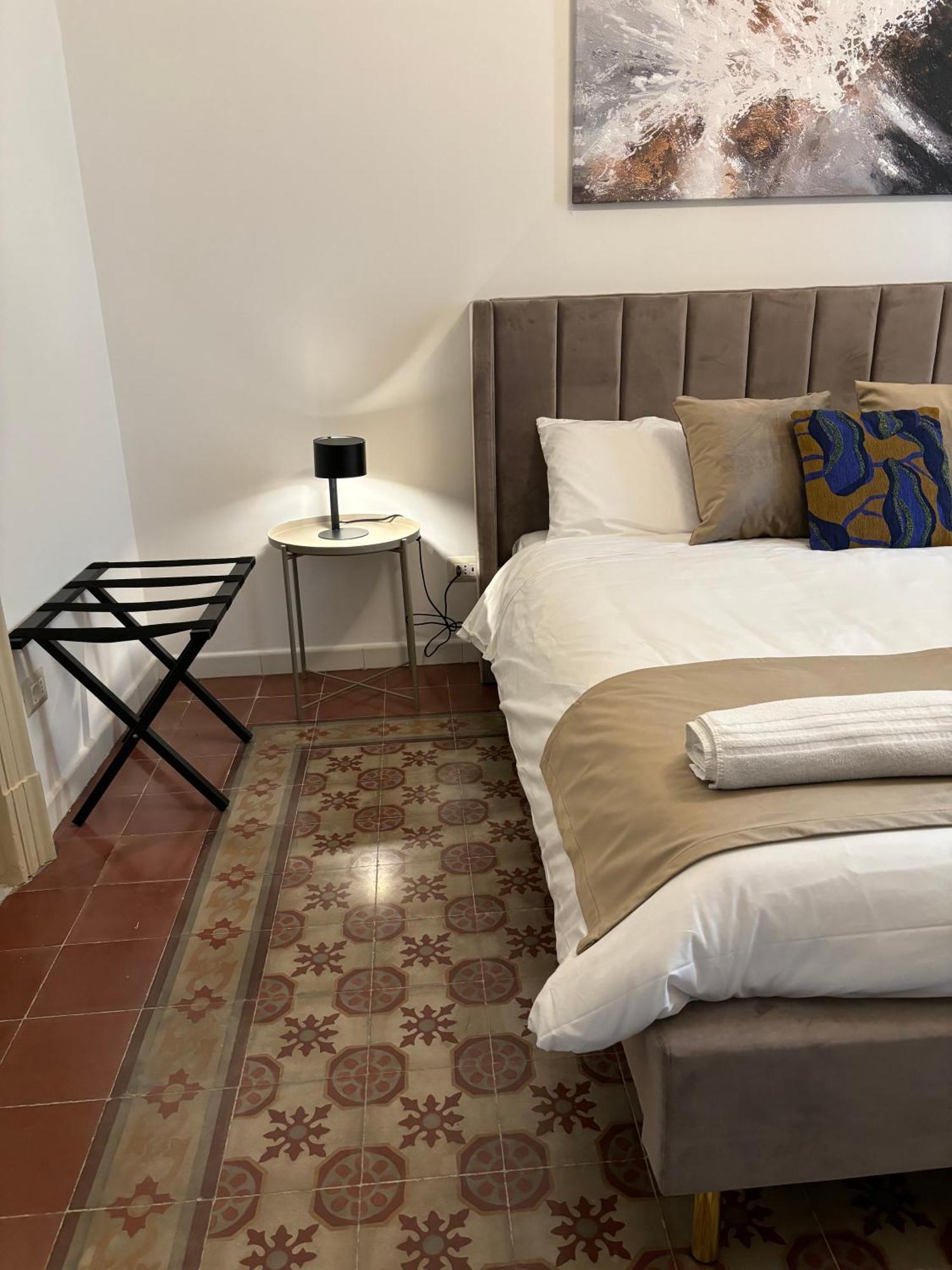 Celeste Rooms Bed And Breakfast 카타니아 외부 사진