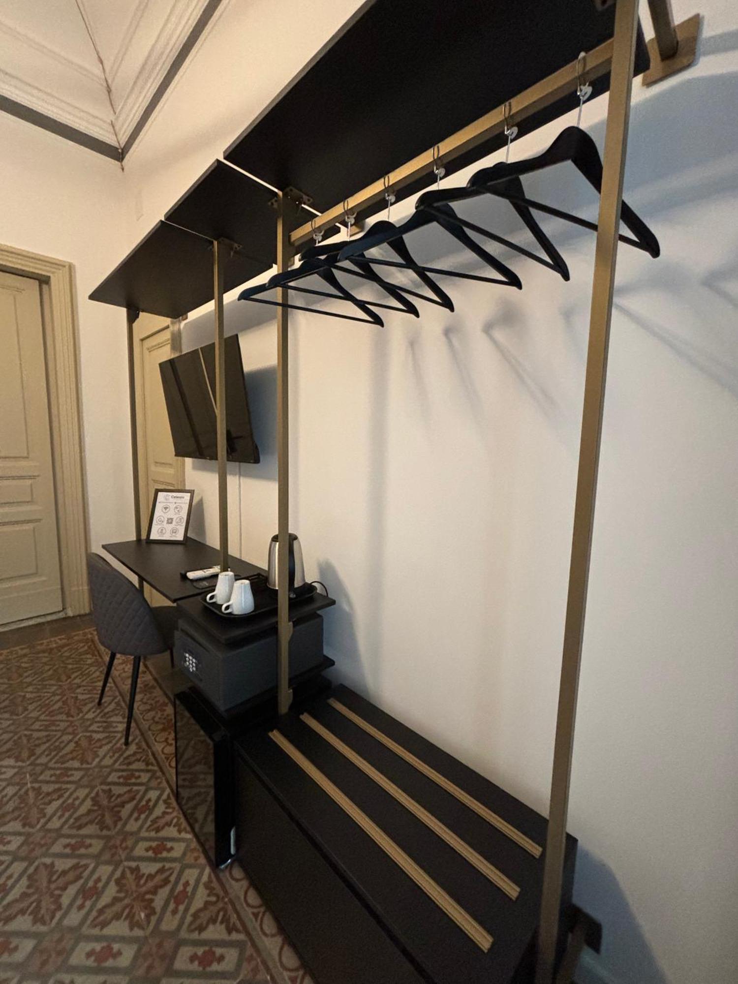Celeste Rooms Bed And Breakfast 카타니아 외부 사진