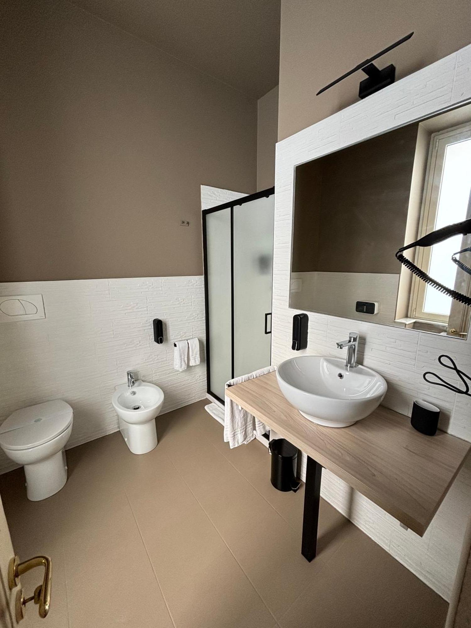Celeste Rooms Bed And Breakfast 카타니아 외부 사진