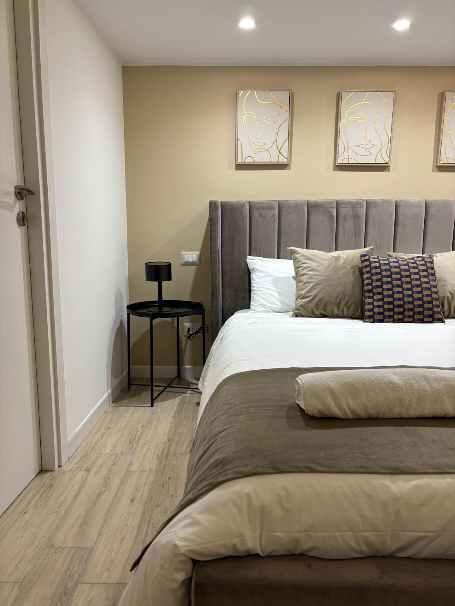 Celeste Rooms Bed And Breakfast 카타니아 외부 사진