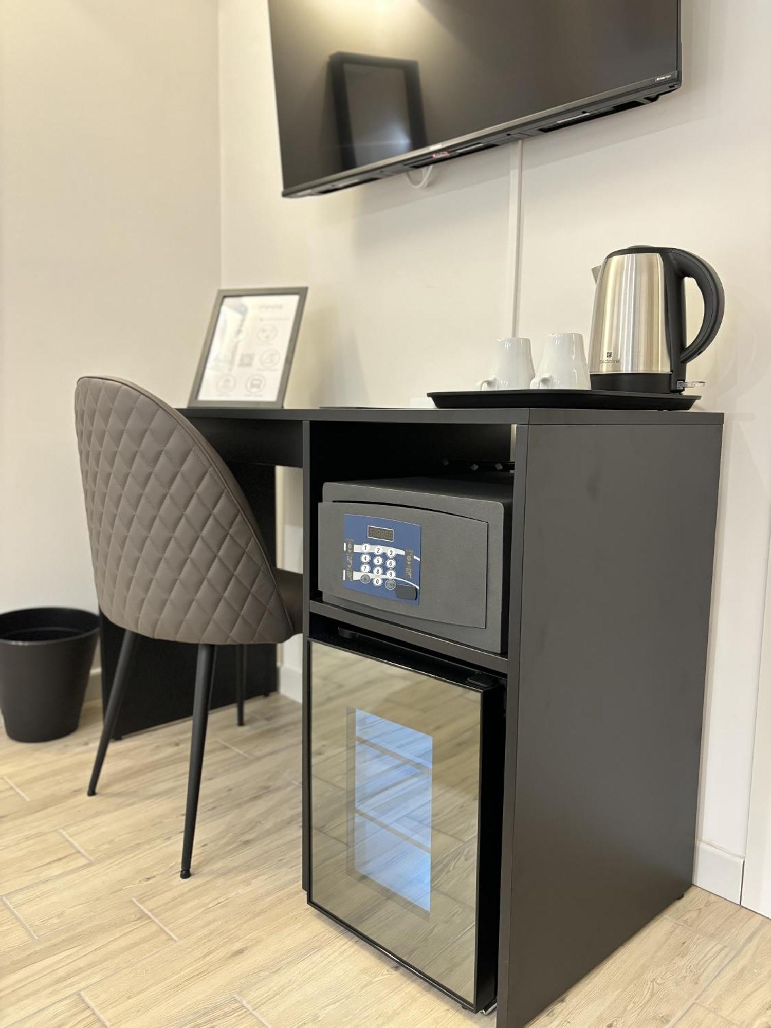 Celeste Rooms Bed And Breakfast 카타니아 외부 사진